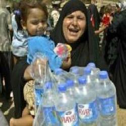 لاجئات فلسطينيات في غزة:وقف الاونروا للمساعدات هو حكم بالموت الجماعي